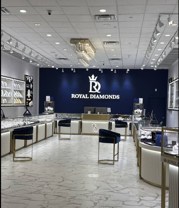 Royal Diamonds interior with jewelry cases